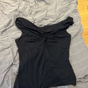 Aritzia Original Contour Twist Off-shoulder Top